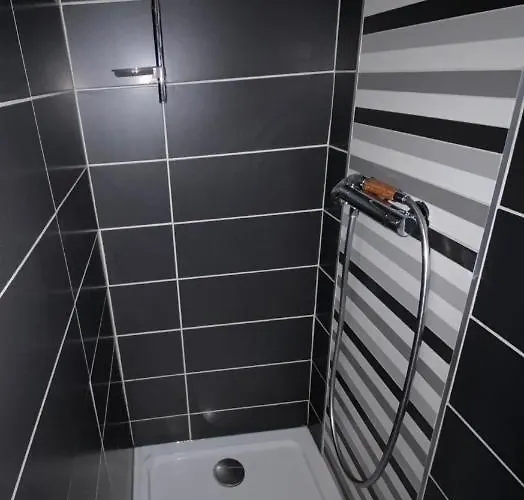 Les Du Canal Du Midi - Bois & Cailloux