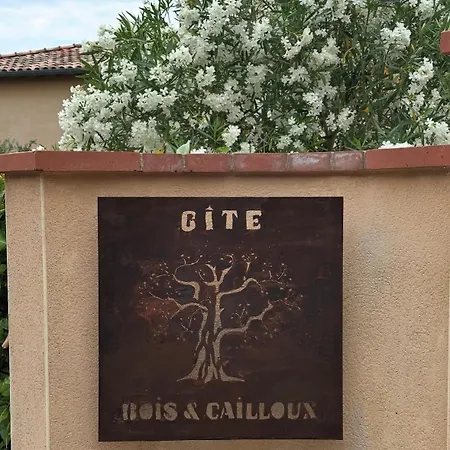 Holiday home Les Du Canal Du Midi - Bois & Cailloux
